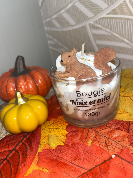 Bougie noix et miel